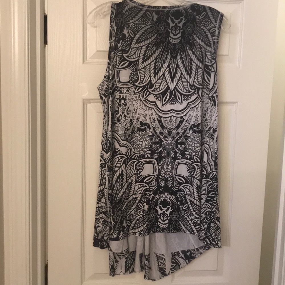 Tank Top - Picture 4 of 4